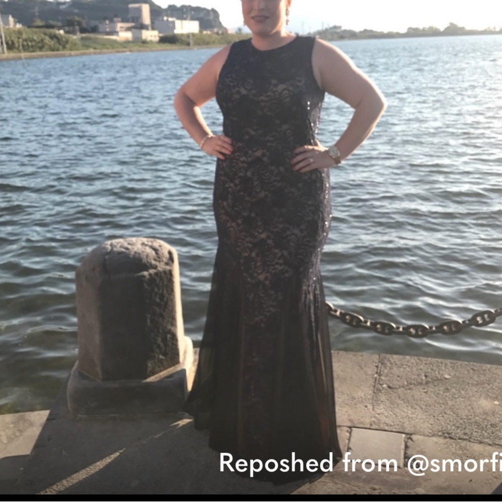Alex Evenings Navy/black  Lace Prom Cocktail or Mother of Bride or Groom